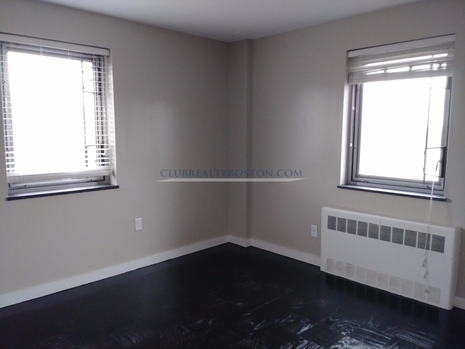 125 Trapelo Rd, Belmont