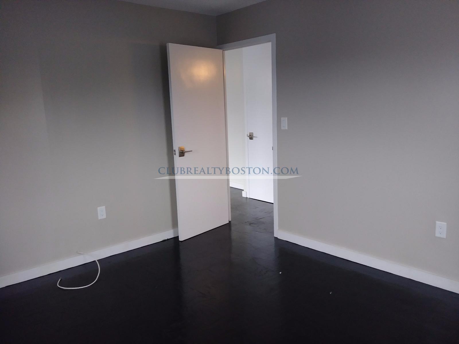 125 Trapelo Rd, Belmont