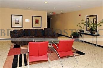 99 Chestnut Hill Ave, Brighton