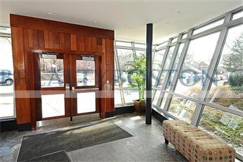 99 Chestnut Hill Ave, Brighton