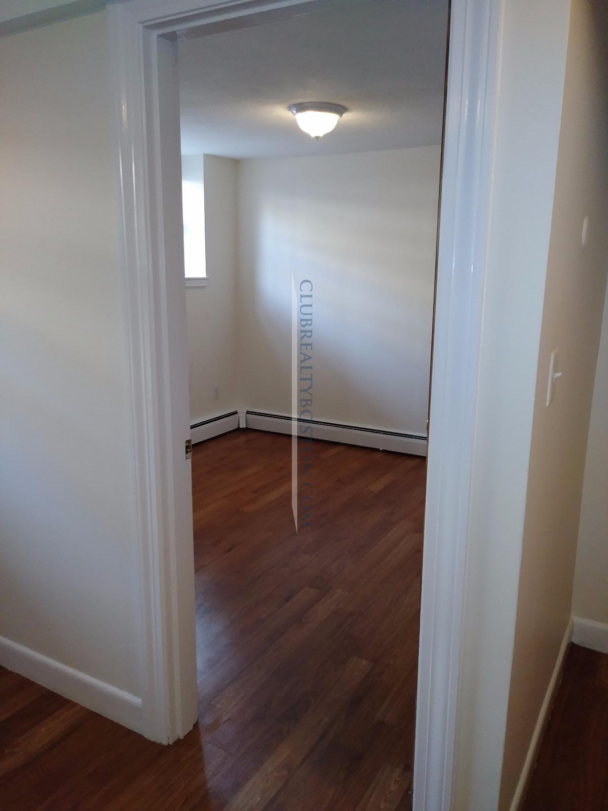 168 Beacon St, Brighton