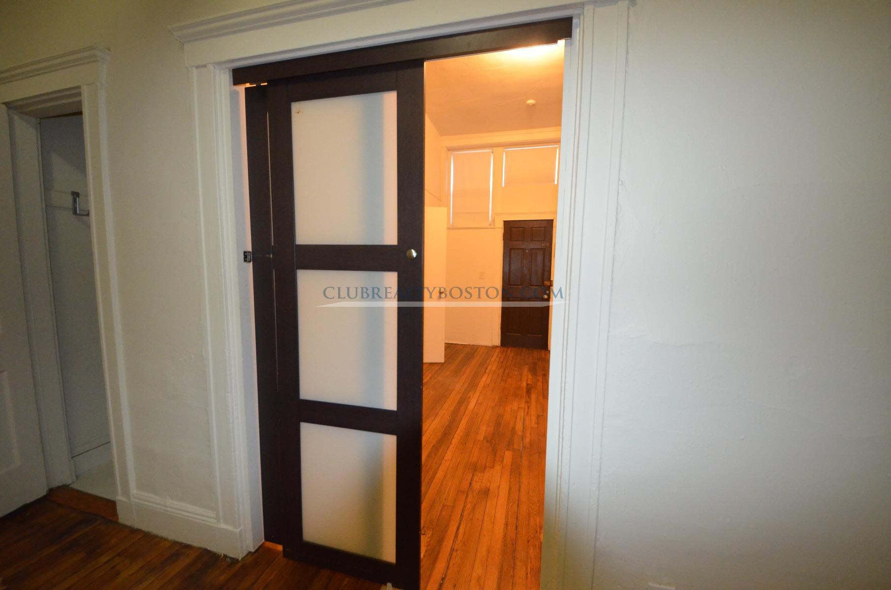 25 Walbridge St, Allston