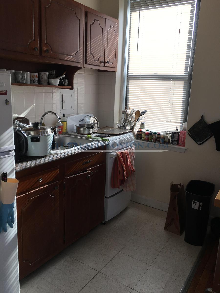 64 Brighton Ave, Allston