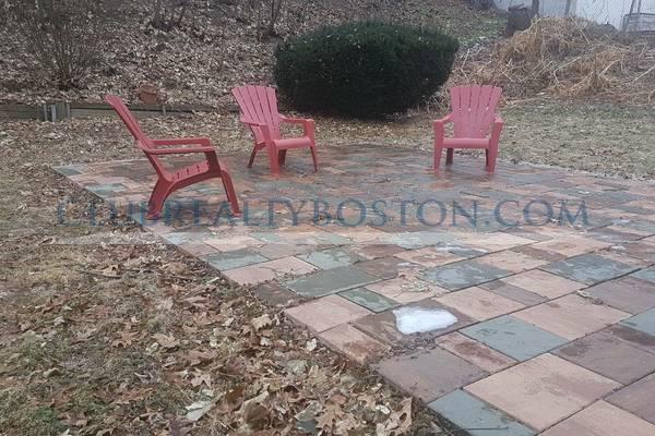 27 Oxford Circle, Strawberry Hill