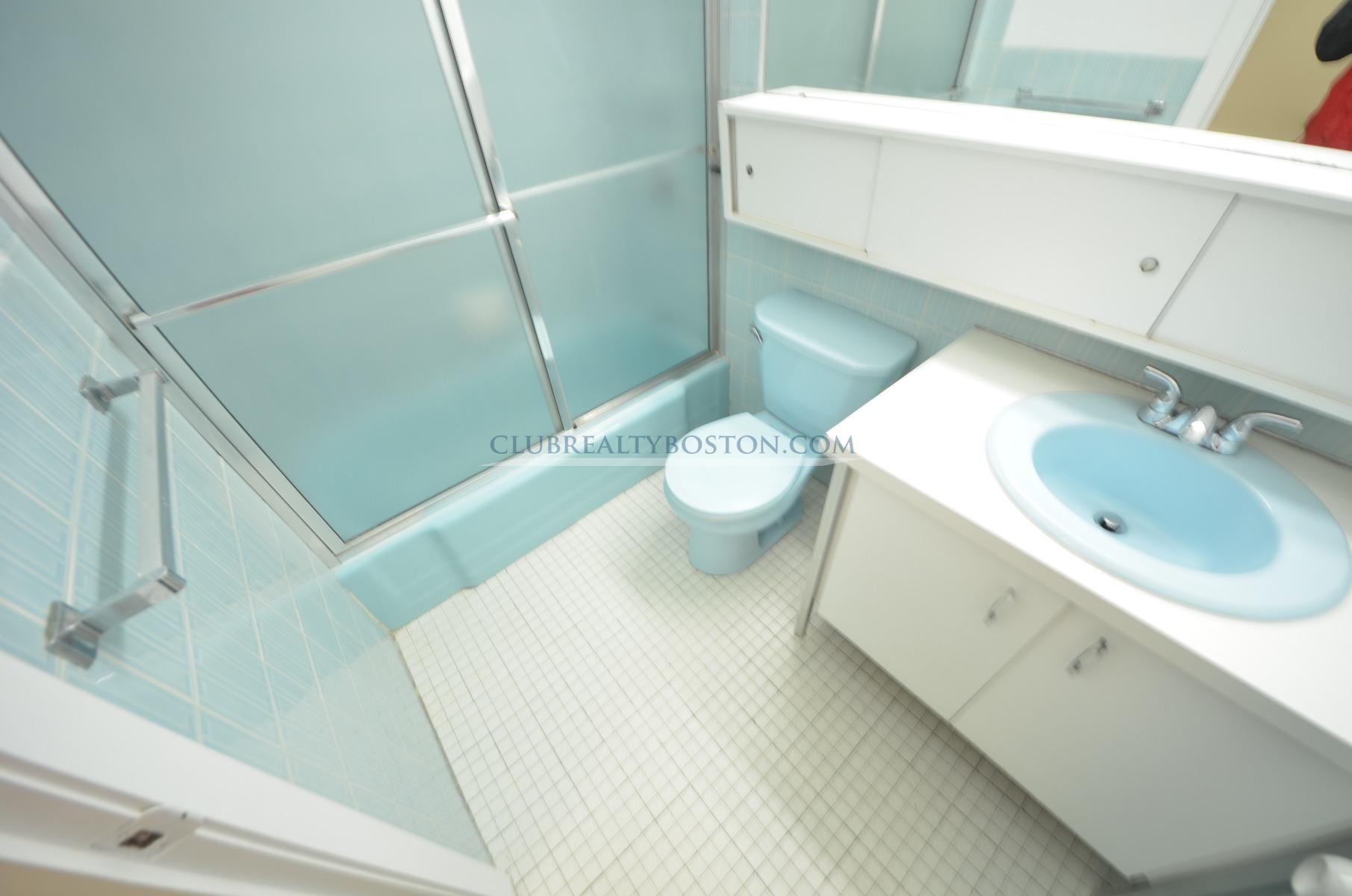 1455 Commonwealth Ave, Brighton