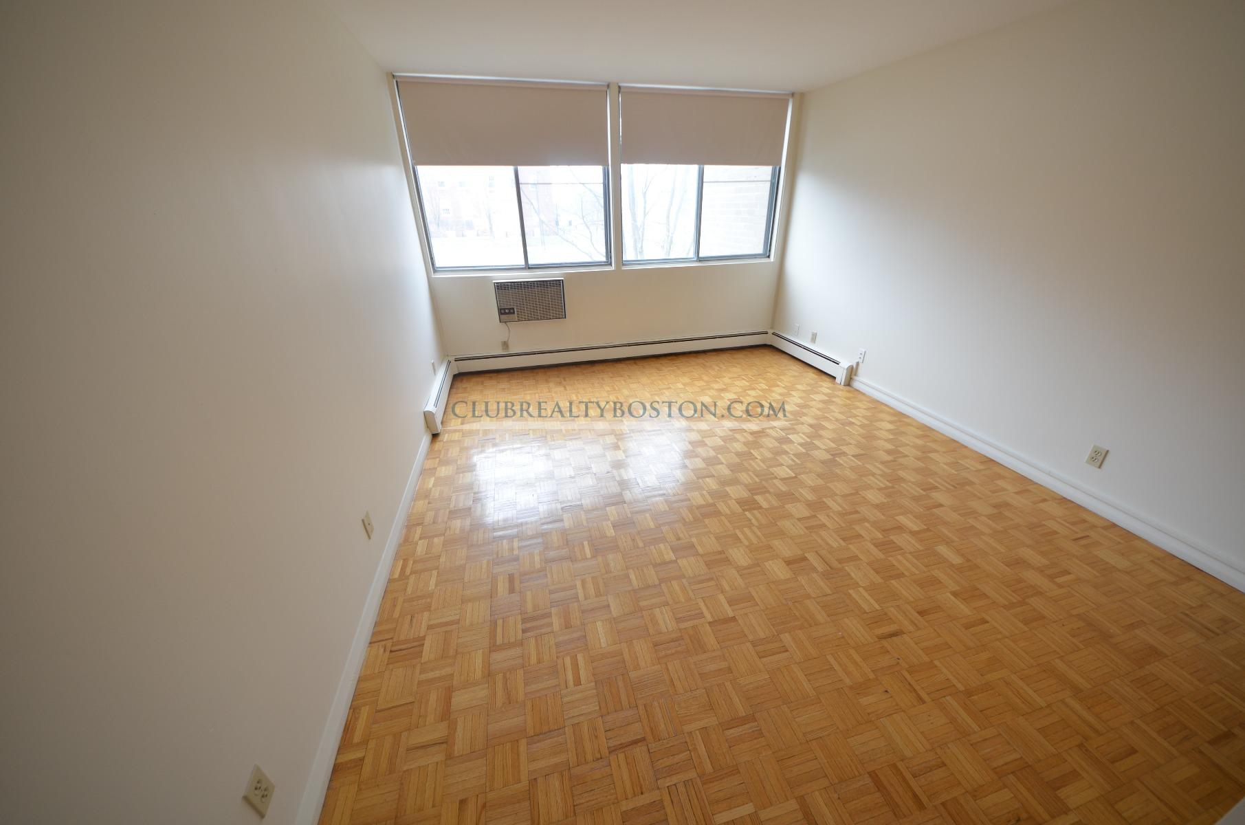 1455 Commonwealth Ave, Brighton