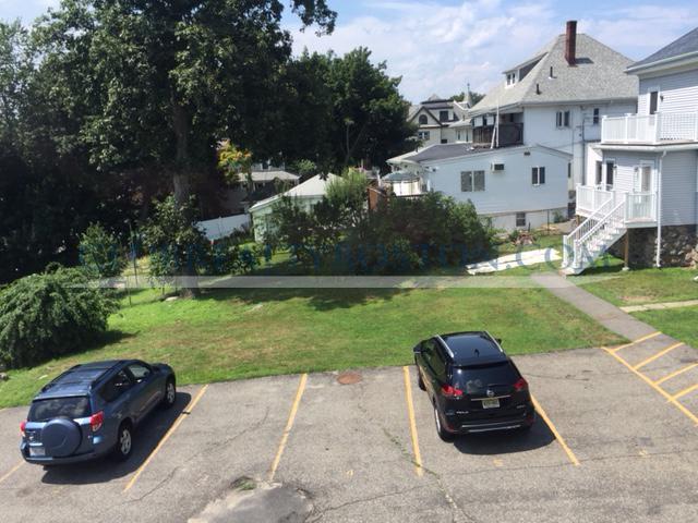 19 Norumbega Ter, Waltham