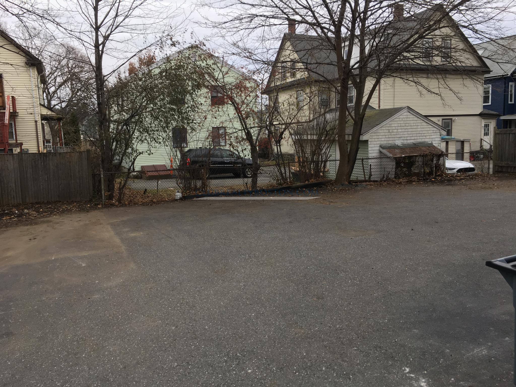 55 Highland St, Waltham