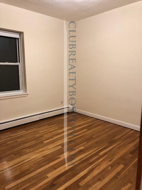 172 North Beacon St, Brighton