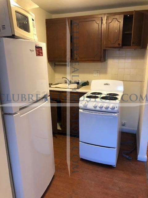 1315 Commonwealth Ave, Allston