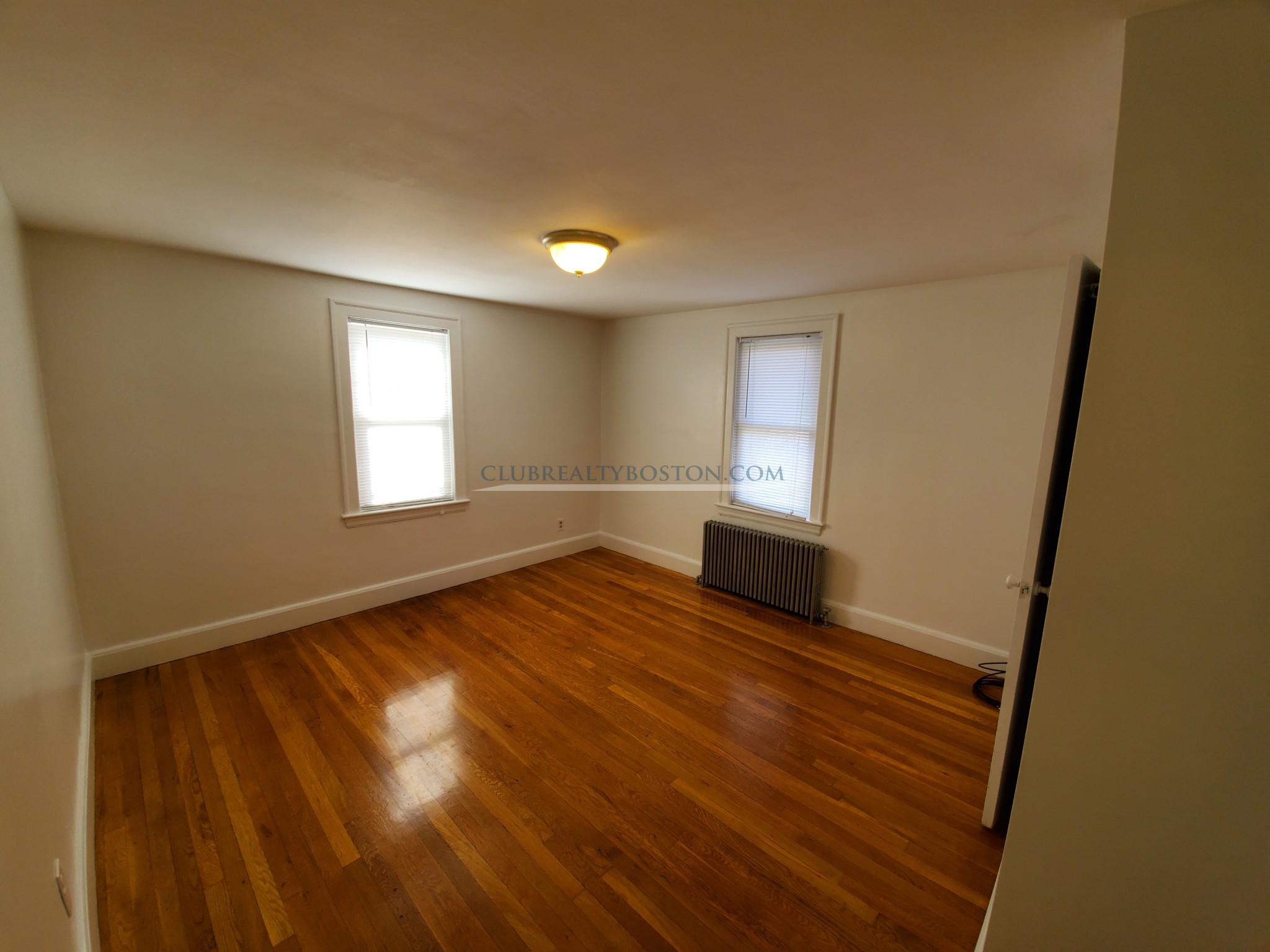 2 bed, 1 bath apartment for rent at 53 Newton St Unit 2, Waltham — photo 2 of 14