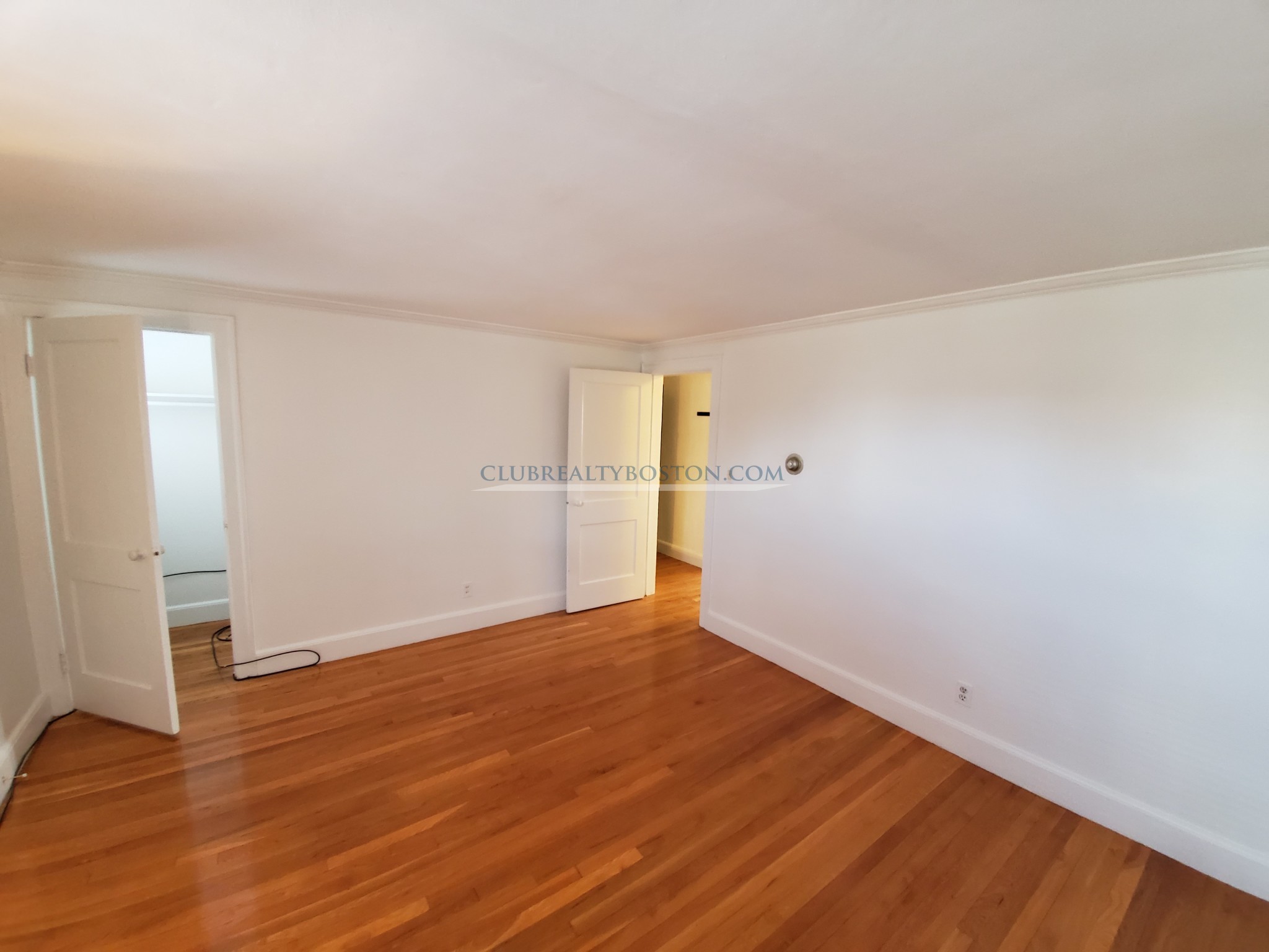 2 bed, 1 bath apartment for rent at 53 Newton St Unit 2, Waltham — photo 3 of 14