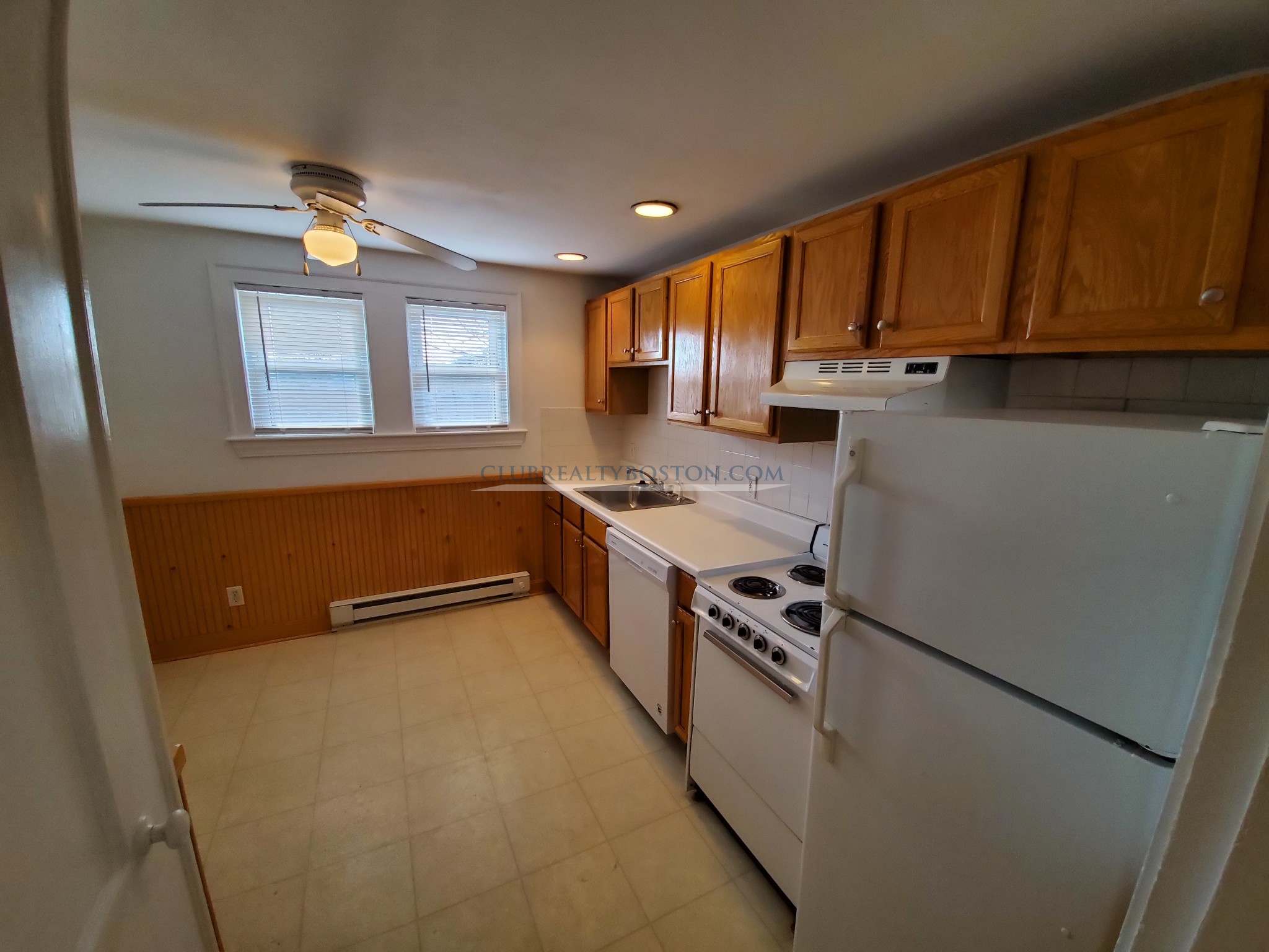 2 bed, 1 bath apartment for rent at 53 Newton St Unit 2, Waltham — photo 1 of 14