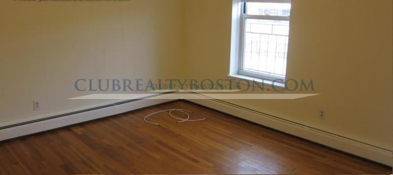 168 North Beacon St, Brighton