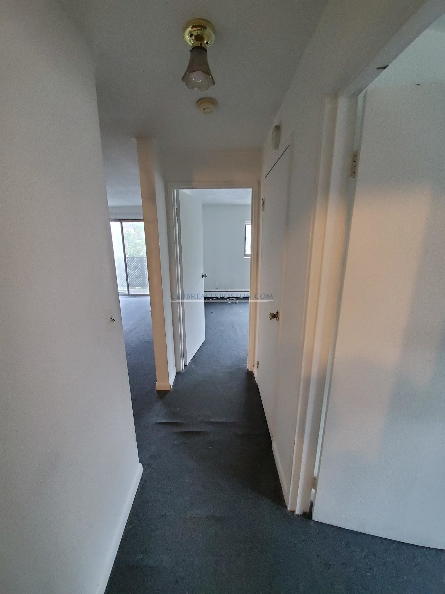 530 Washington St, Brighton