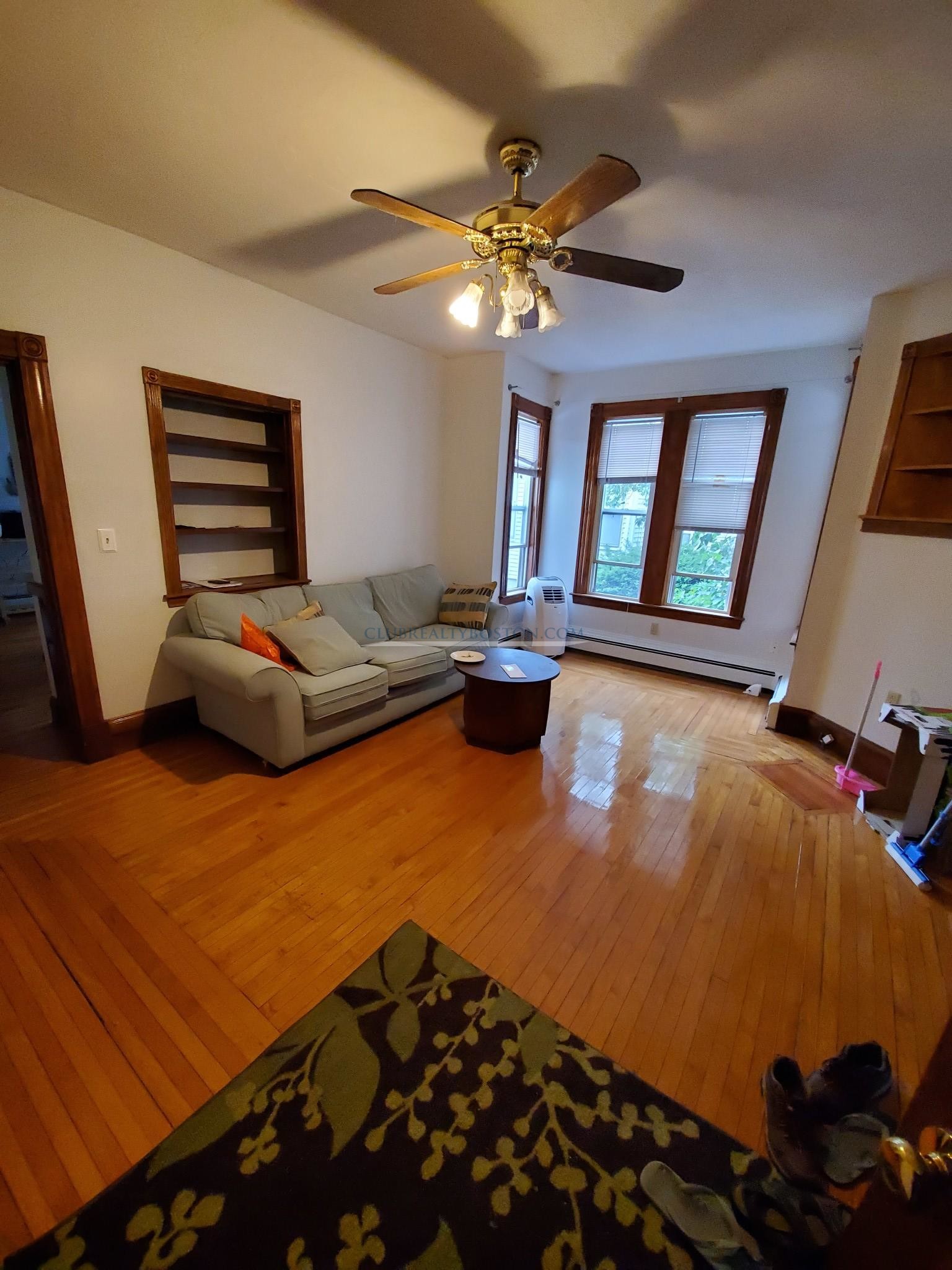 159 Brown St, Waltham