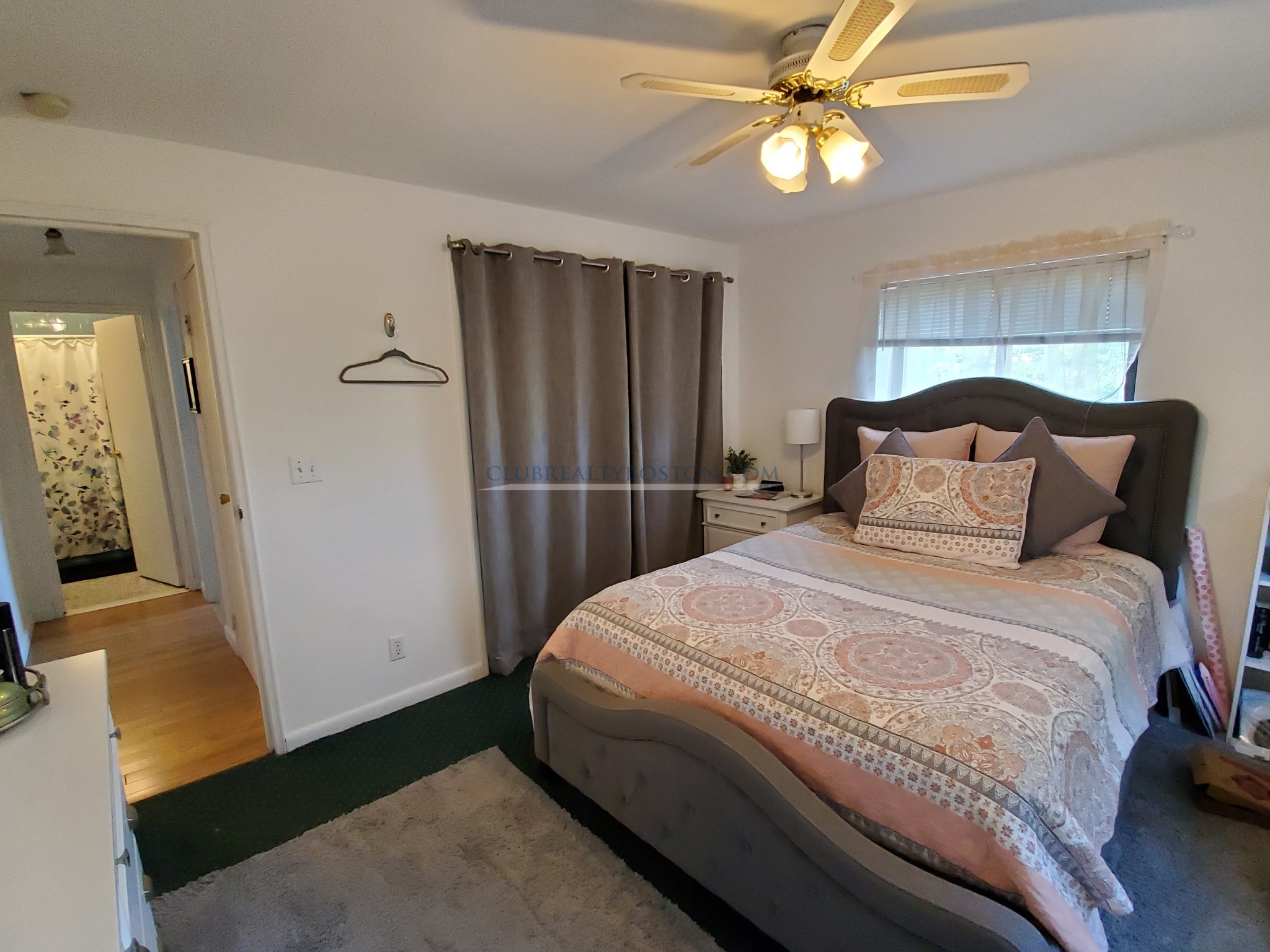 530 Washington St, Brighton