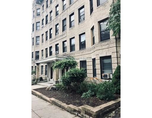 160 Strathmore Rd, Brighton