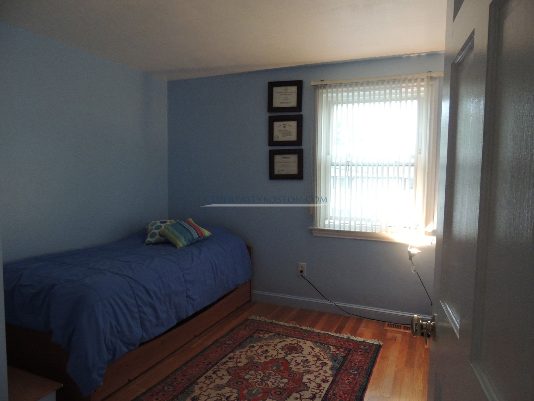 3 bed, 2 bath apartment for rent at 144 Edenfield Ave Unit 144, Watertown — photo 4 of 46