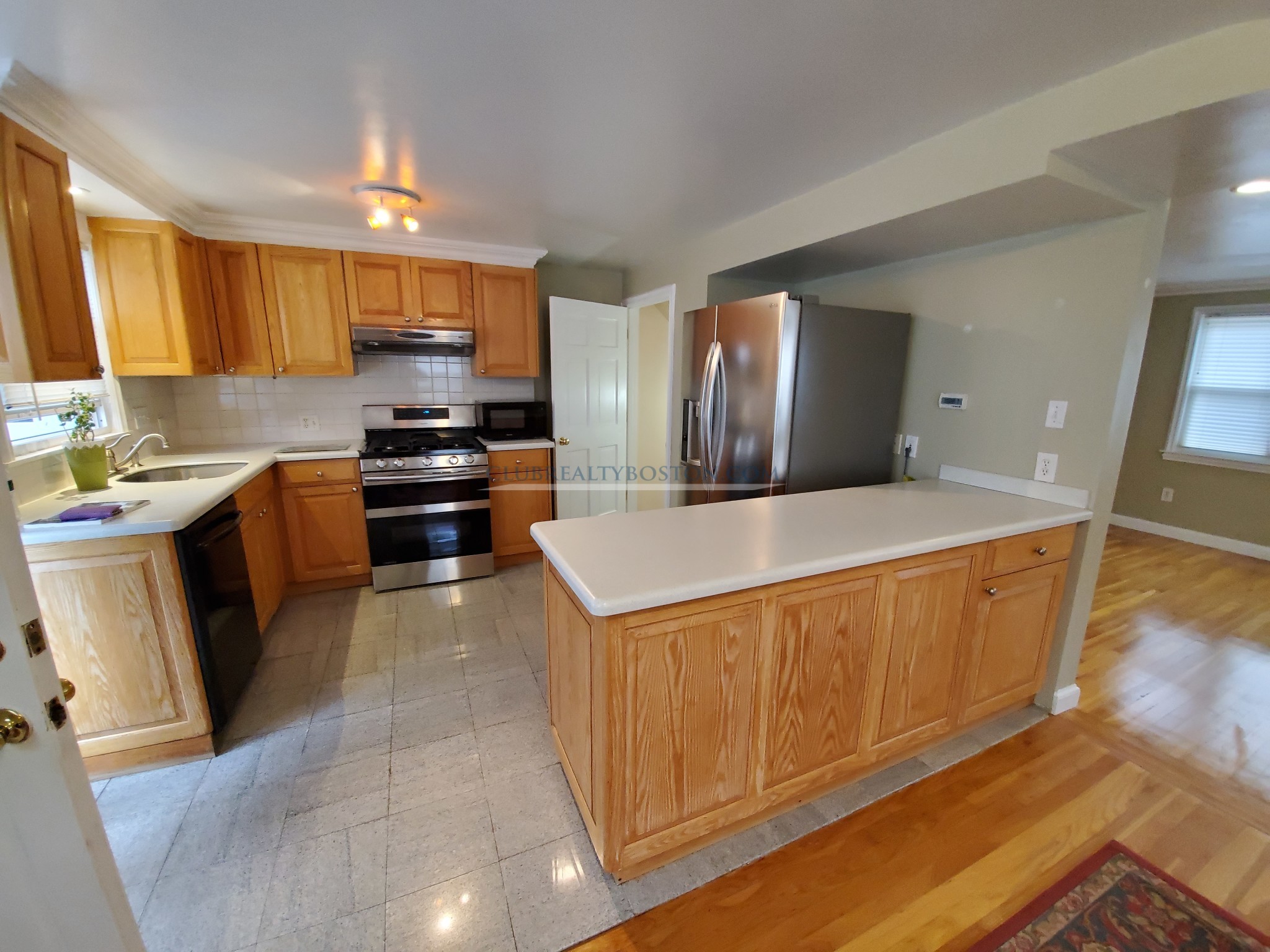 3 bed, 2 bath apartment for rent at 144 Edenfield Ave Unit 144, Watertown — photo 18 of 46