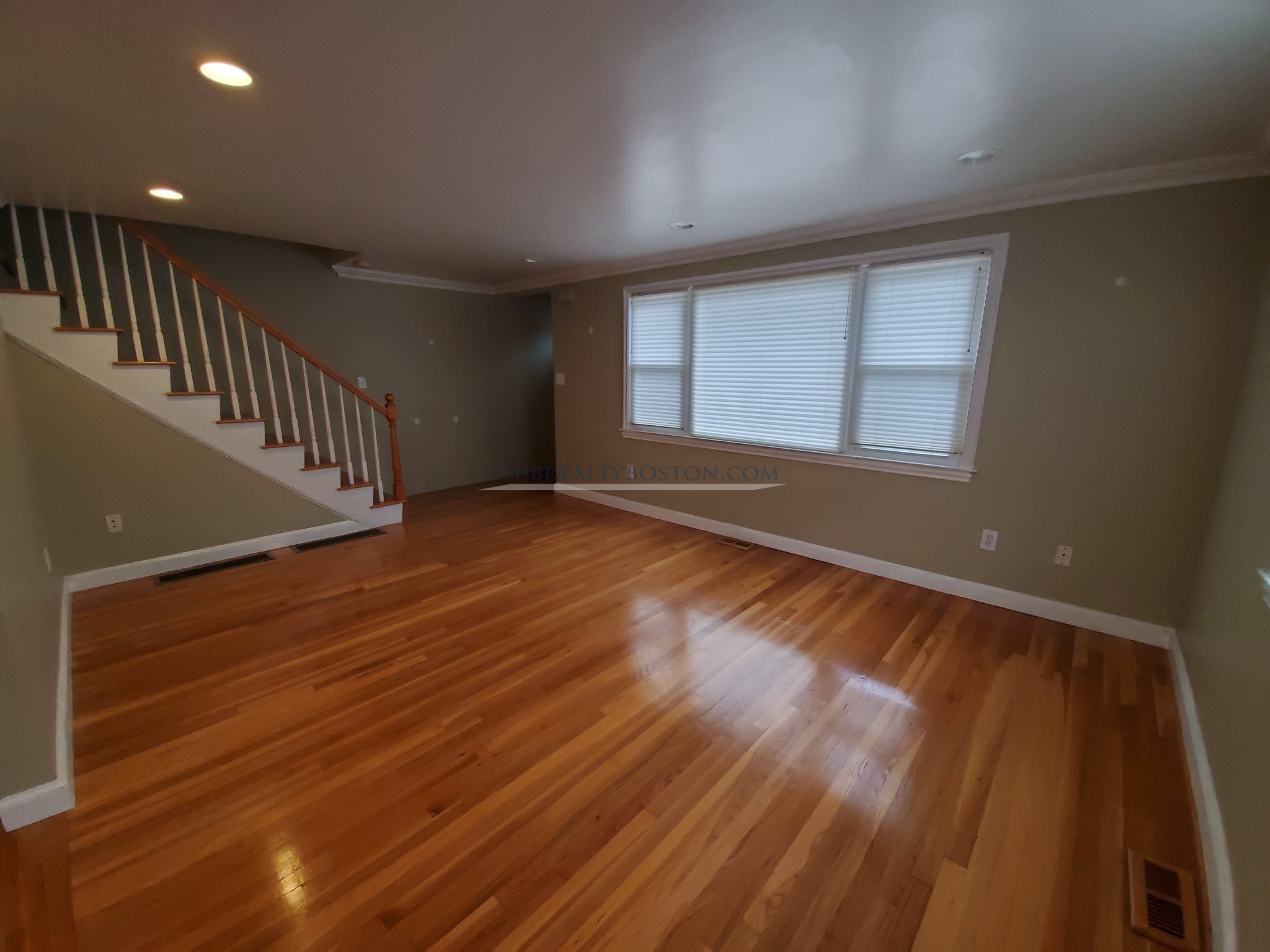 3 bed, 2 bath apartment for rent at 144 Edenfield Ave Unit 144, Watertown — photo 23 of 46