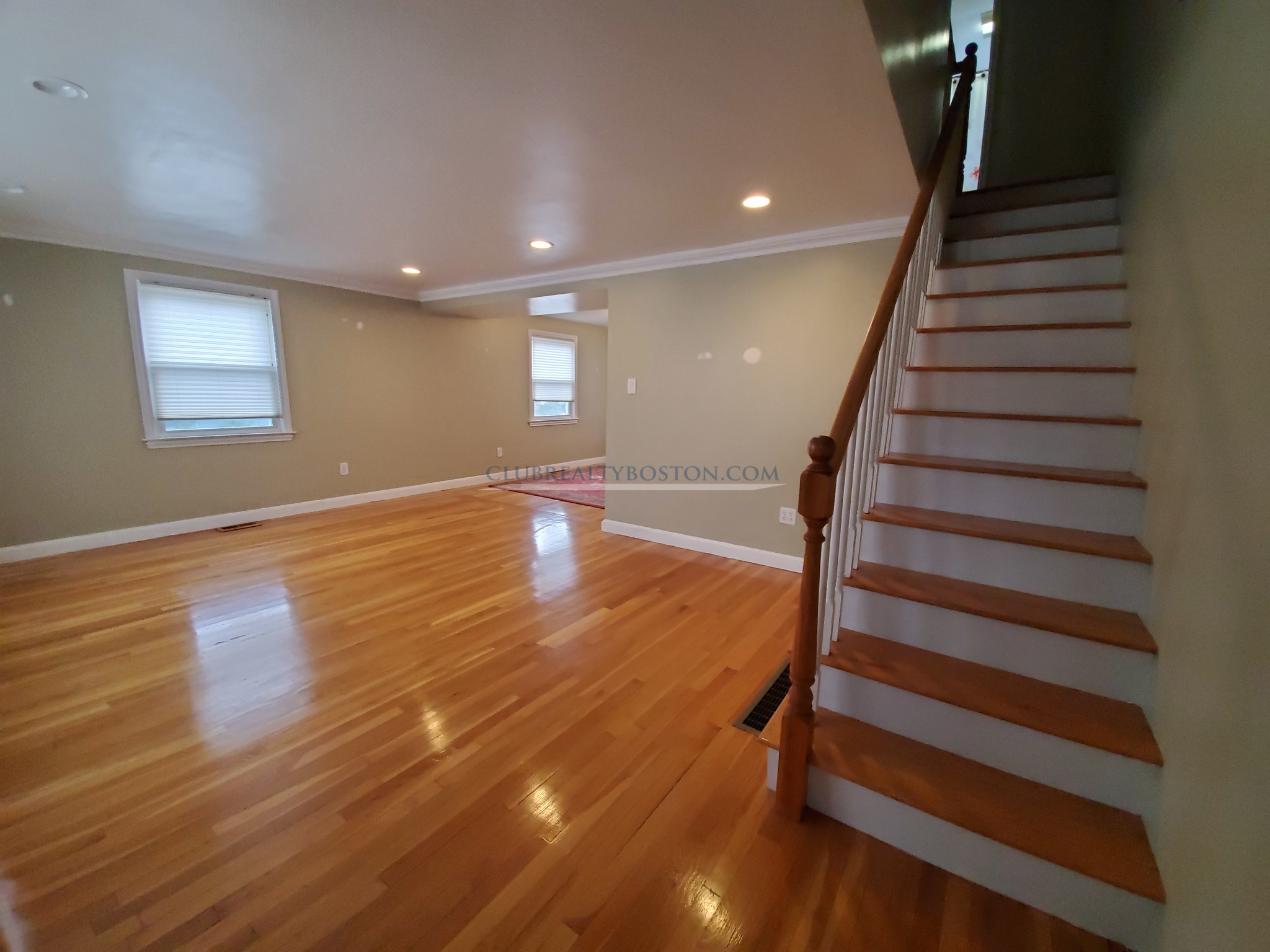 3 bed, 2 bath apartment for rent at 144 Edenfield Ave Unit 144, Watertown — photo 27 of 46