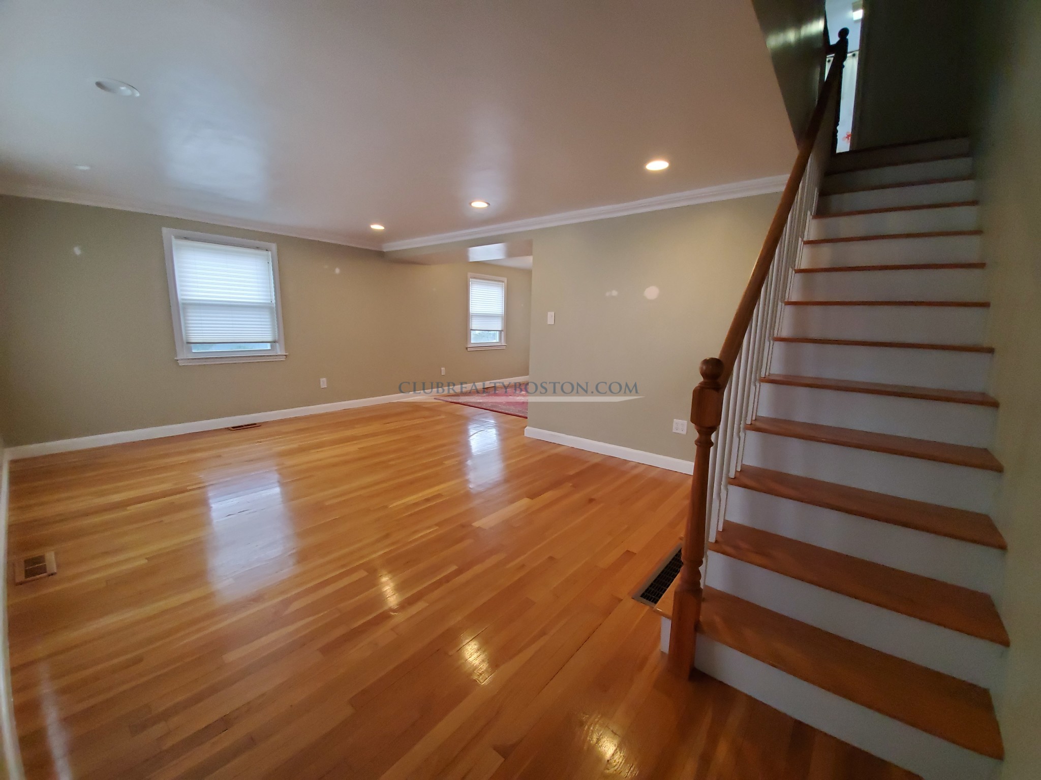 3 bed, 2 bath apartment for rent at 144 Edenfield Ave Unit 144, Watertown — photo 31 of 46