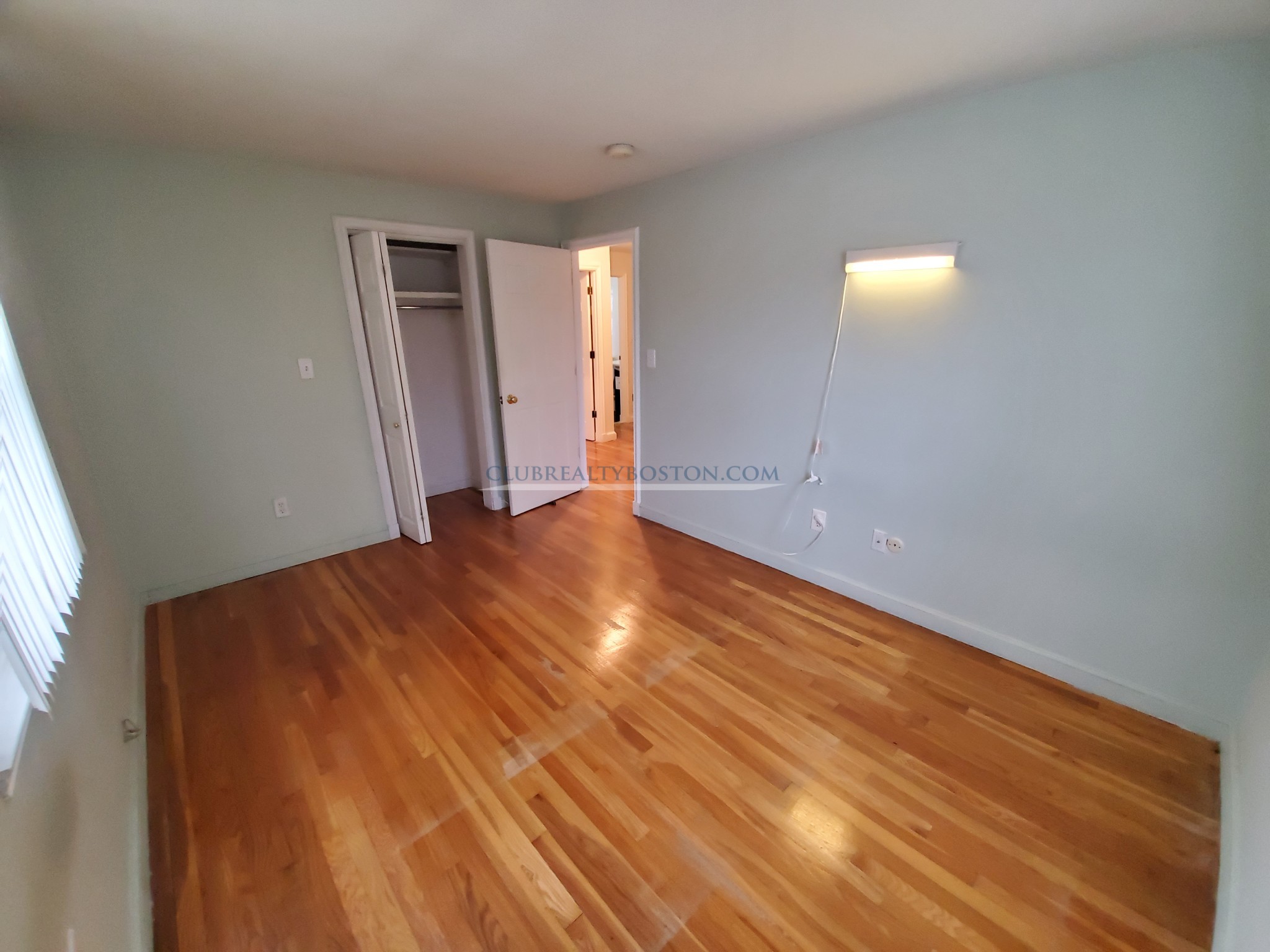 3 bed, 2 bath apartment for rent at 144 Edenfield Ave Unit 144, Watertown — photo 35 of 46