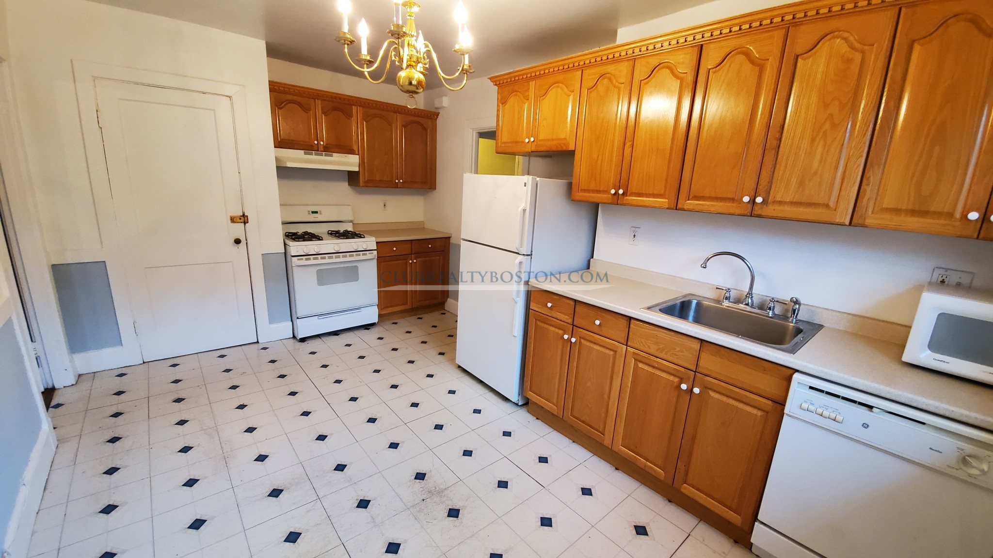 22 Beechcroft St, Brighton