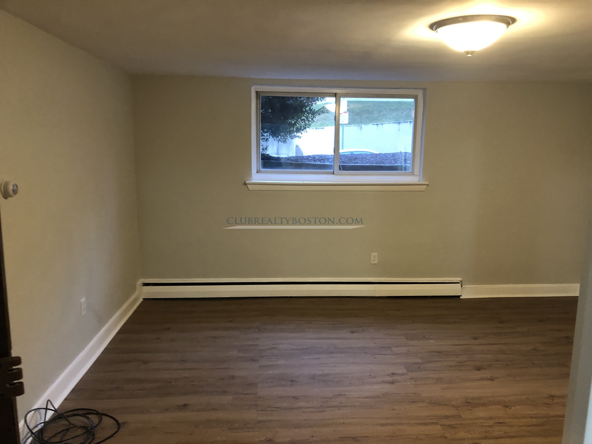 3 bed, 1 bath apartment for rent at 68 Chiswick Rd Unit 2, Brighton — photo 17 of 48