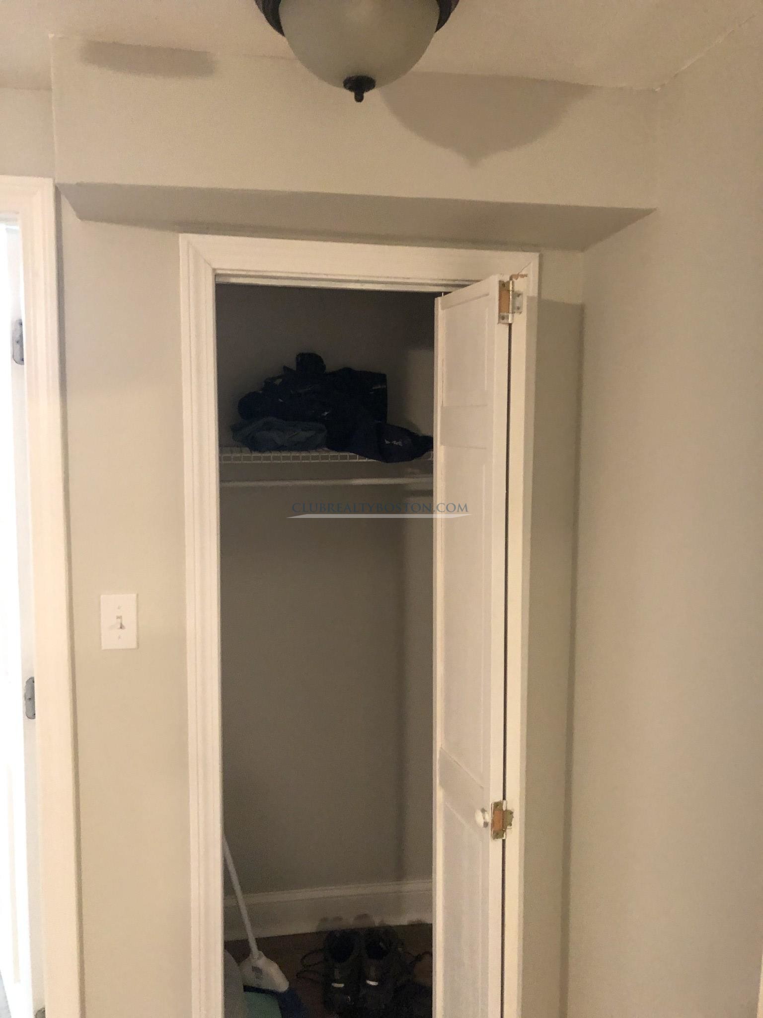 3 bed, 1 bath apartment for rent at 68 Chiswick Rd Unit 2, Brighton — photo 11 of 48