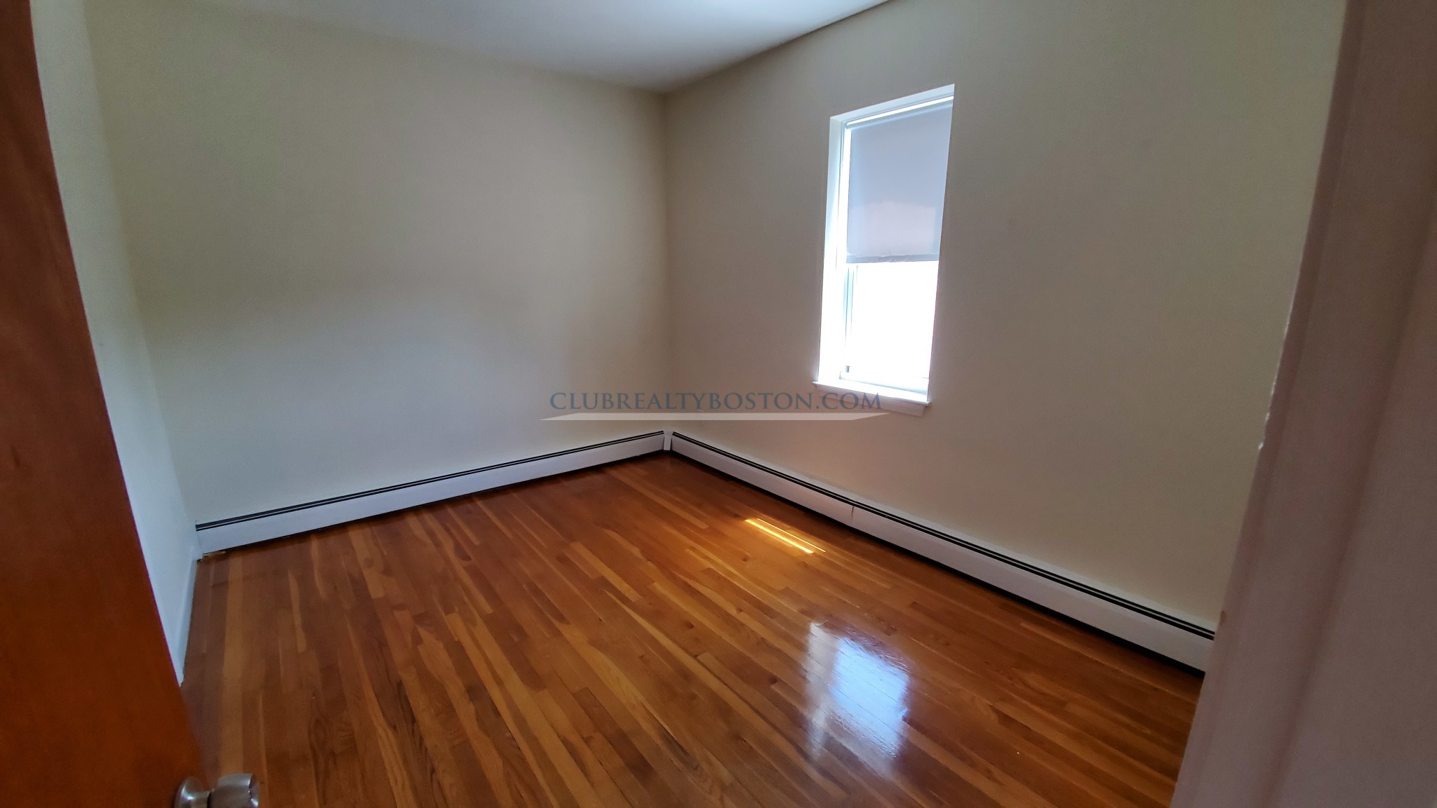 172 North Beacon St, Brighton