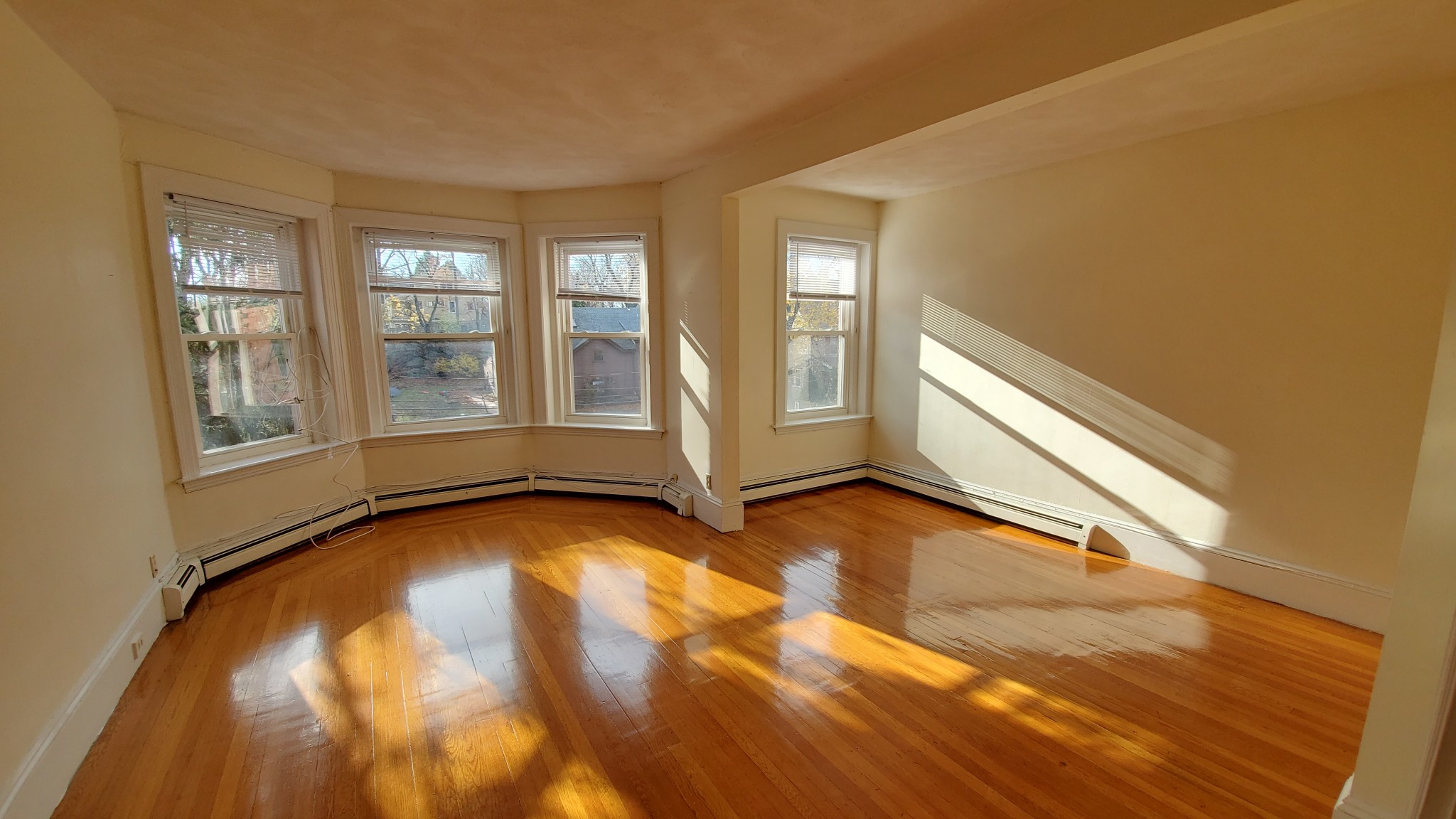 811 Washington St, Washington Square