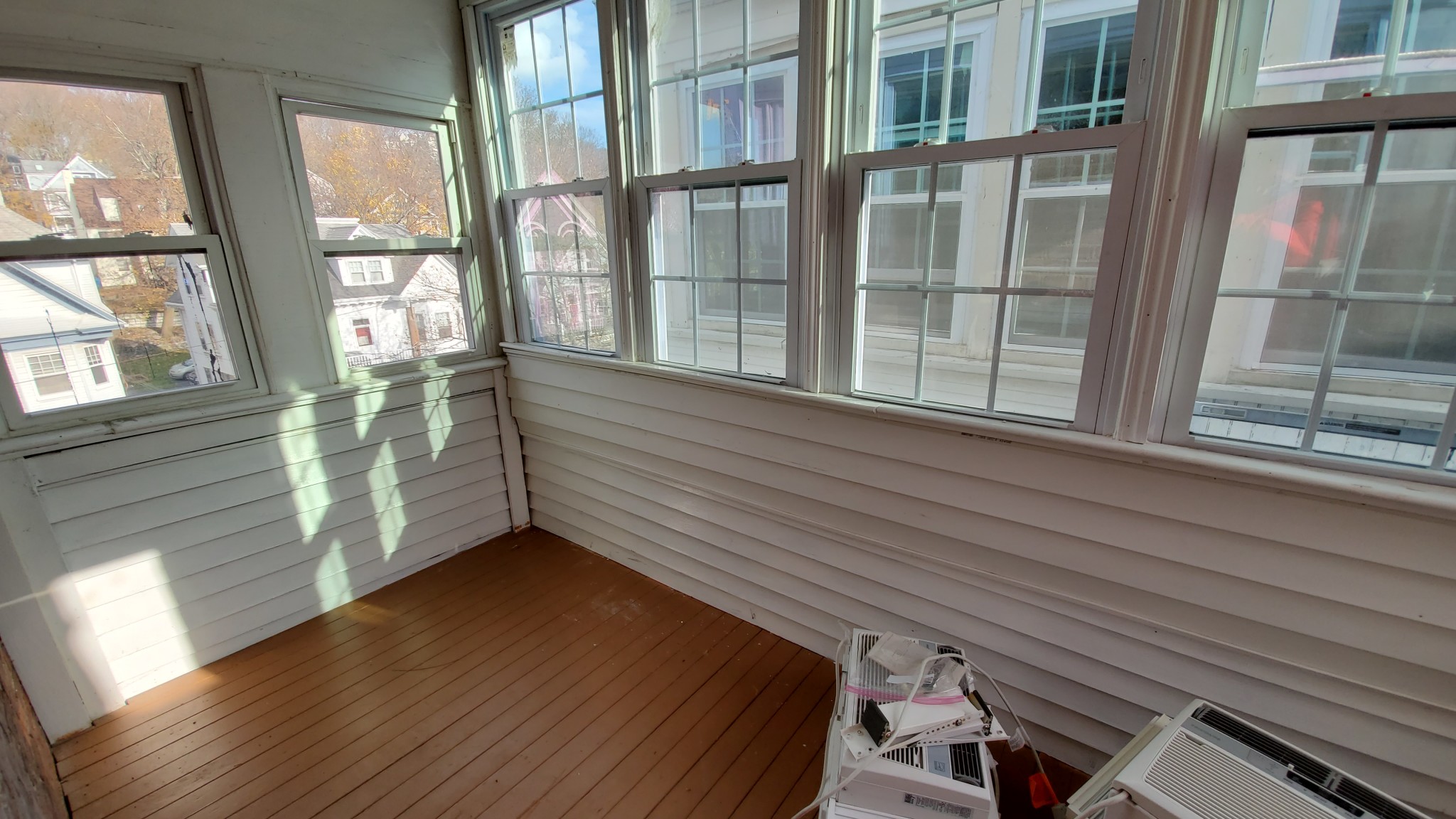 811 Washington St, Washington Square