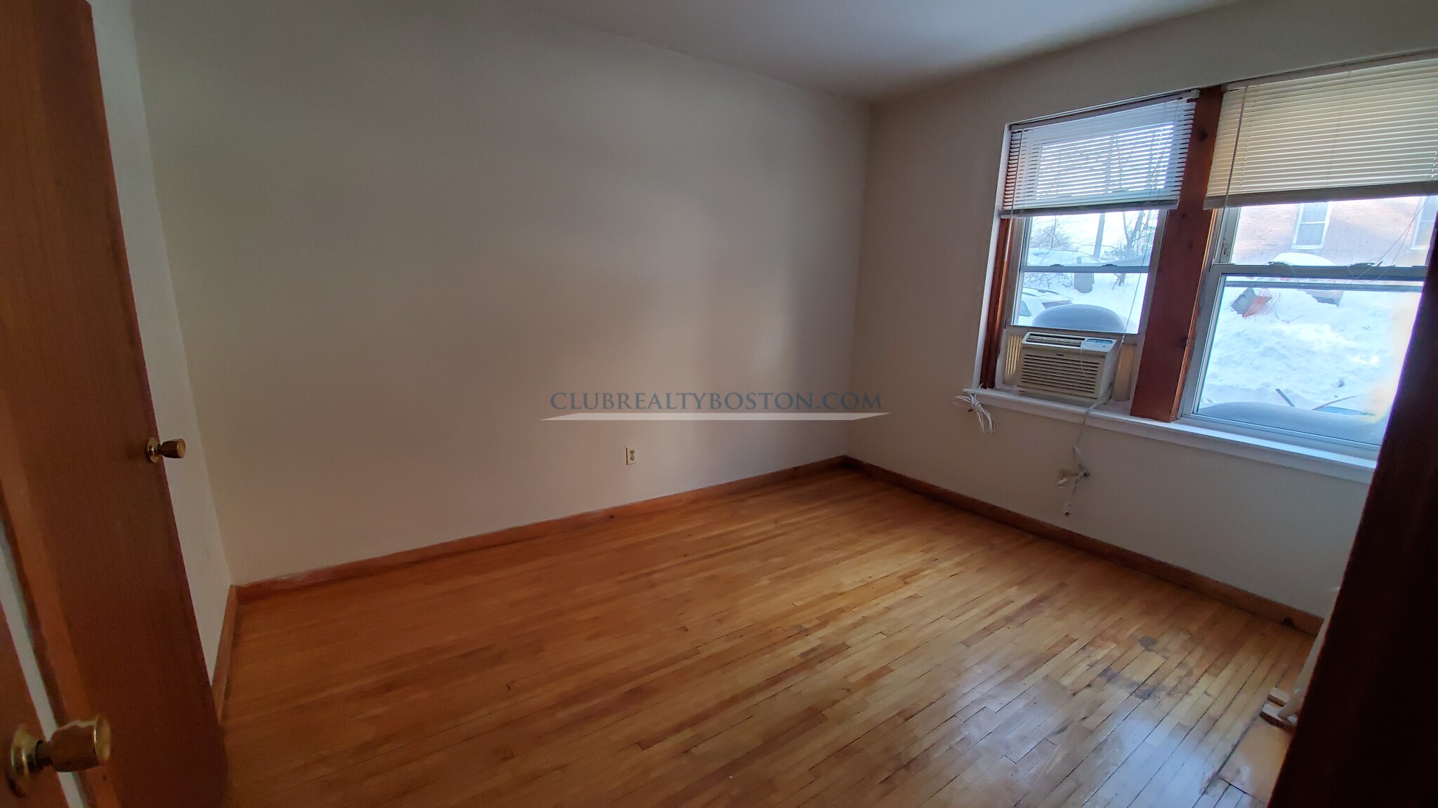 160 Strathmore Rd, Brighton