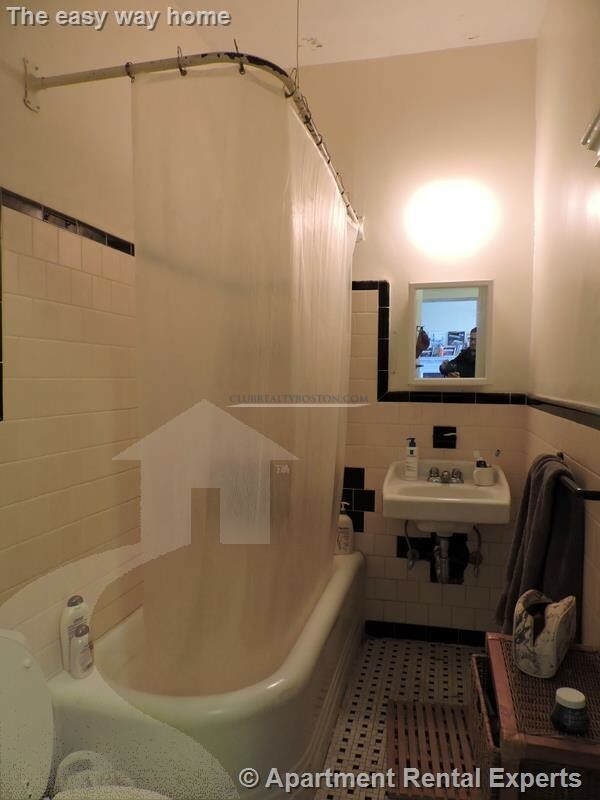 2 Ware St, Harvard Square