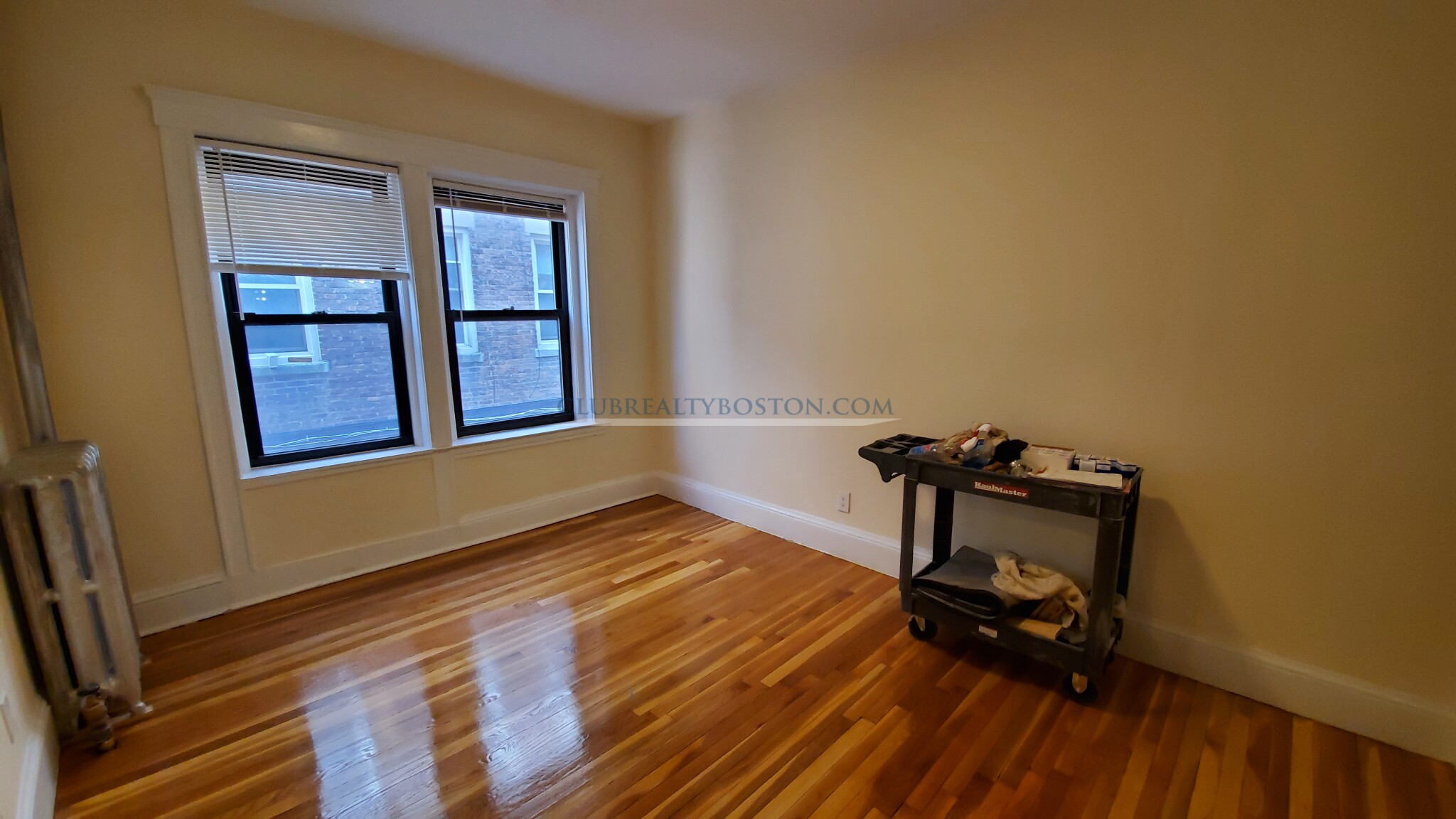 1315 Commonwealth Ave, Allston