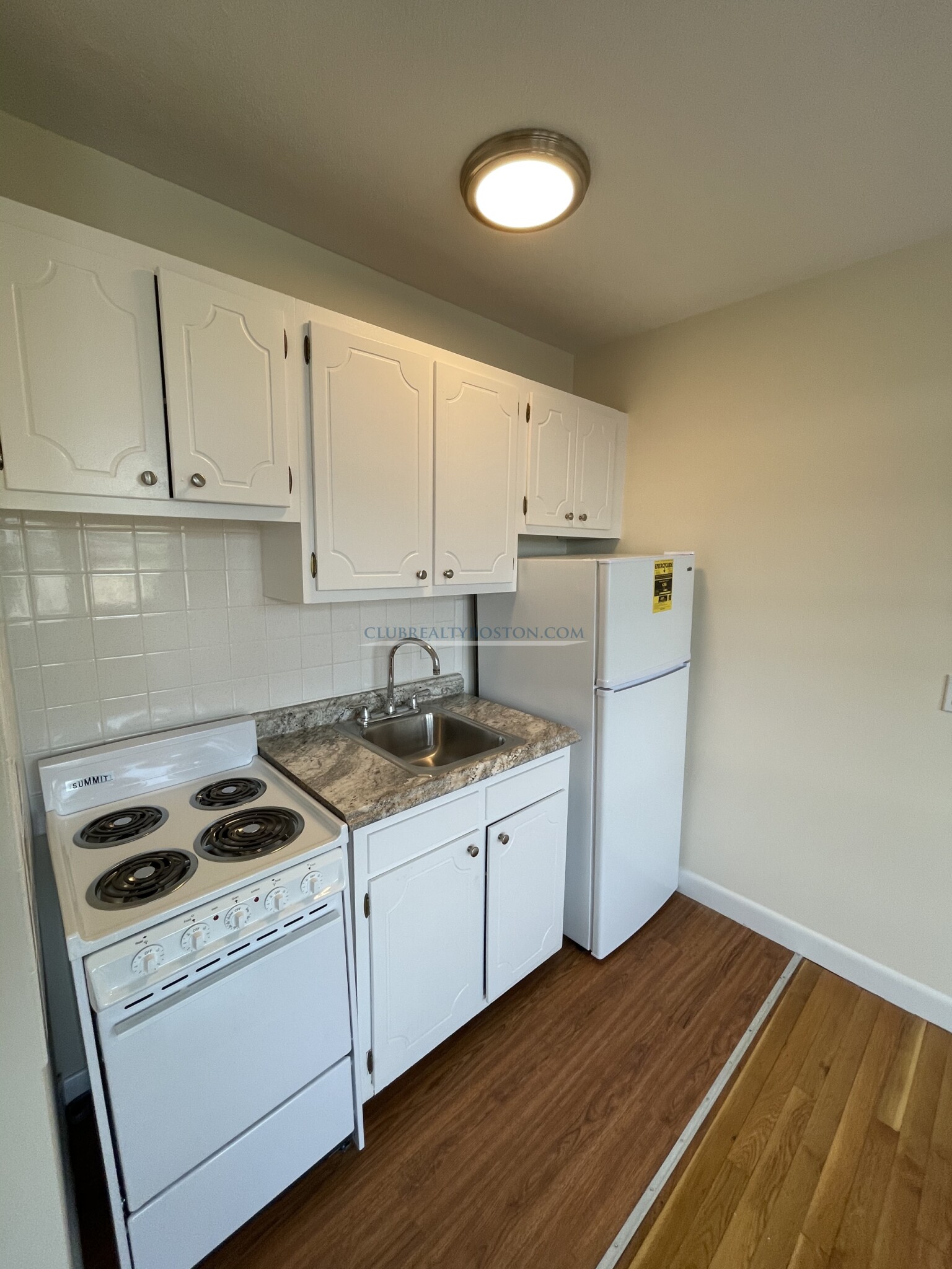 168 North Beacon St, Brighton