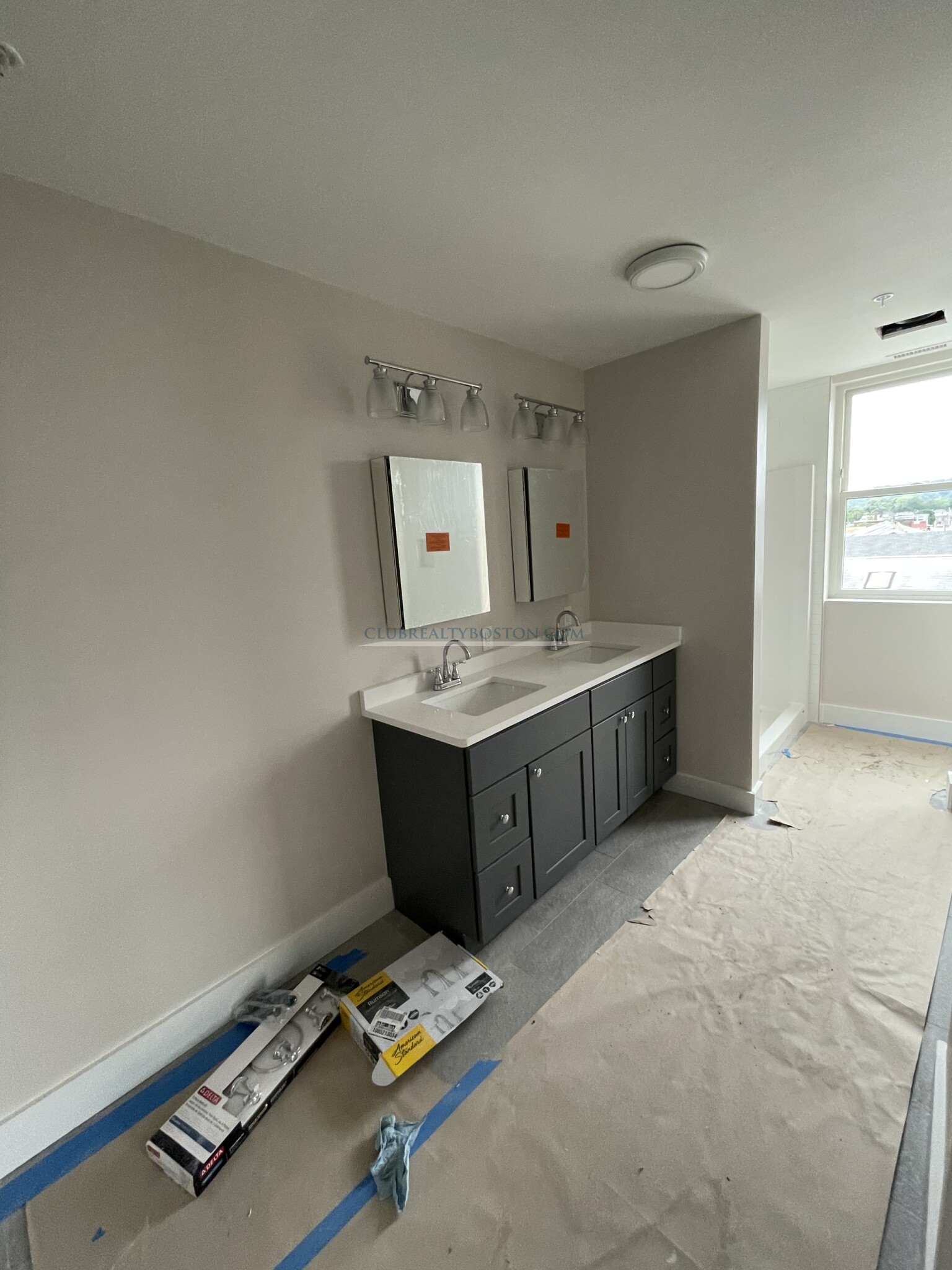 99 Moody St, Waltham