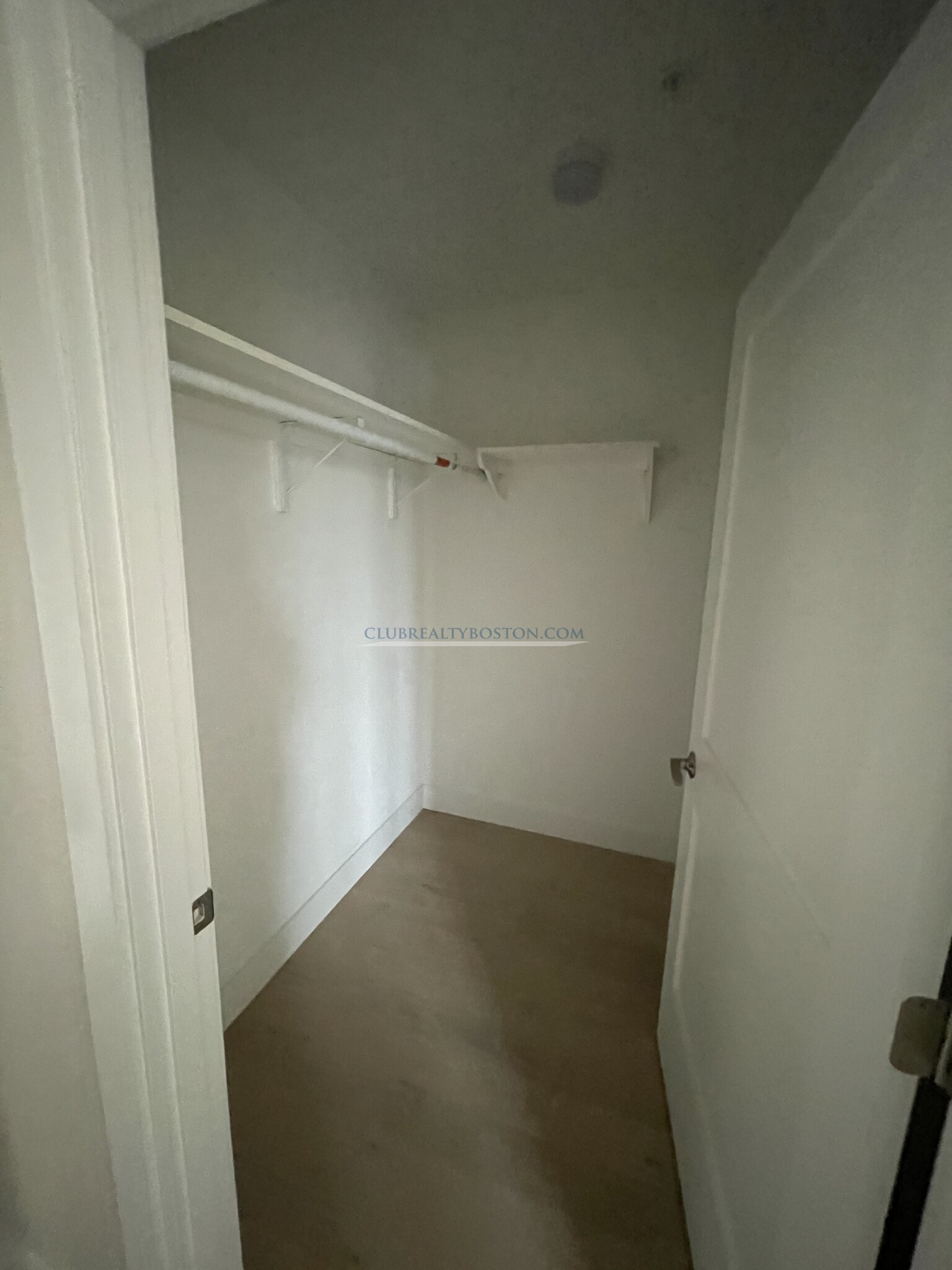 99 Moody St, Waltham