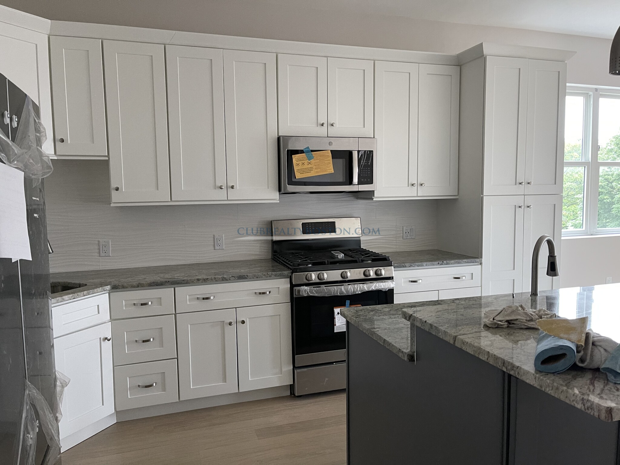 99 Moody St, Waltham