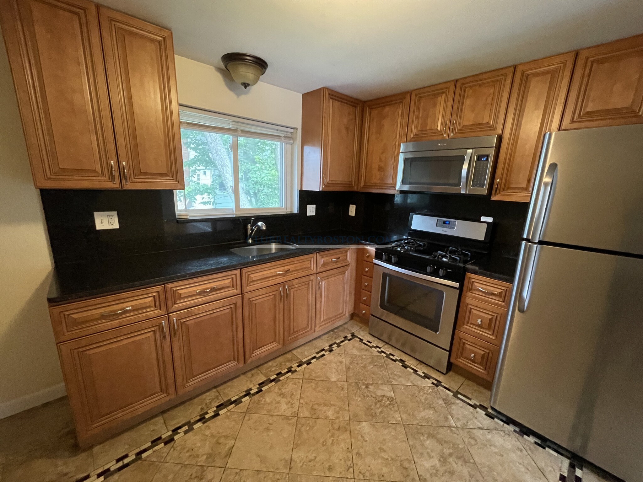 23 Oxford Cir, Cushing Square