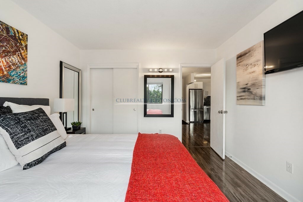 10 Williams St, Watertown