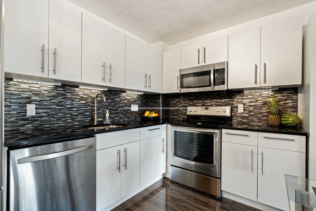 10 Williams St, Watertown