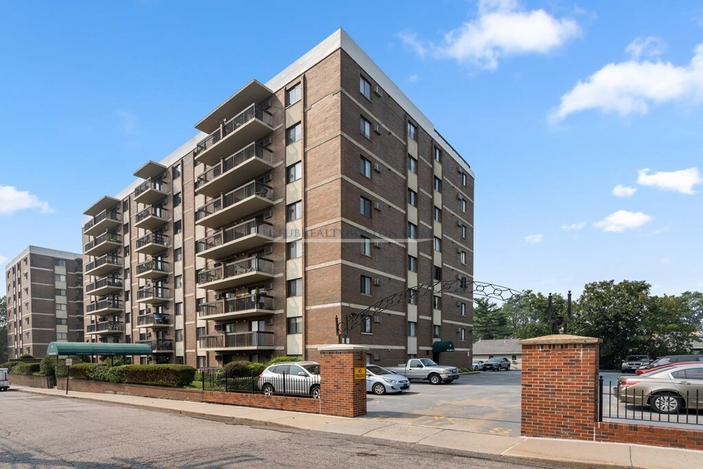 10 Williams St, Watertown