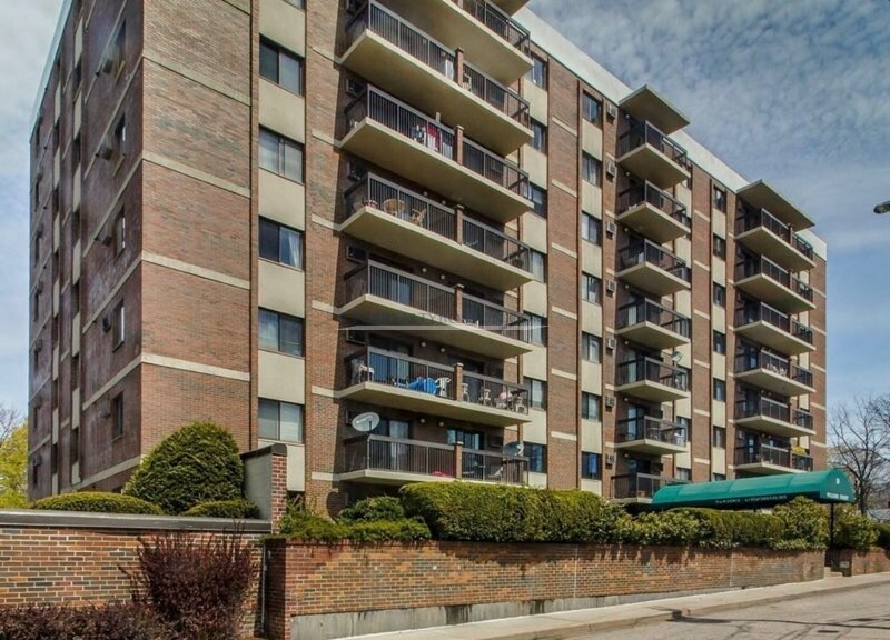 10 Williams St, Watertown