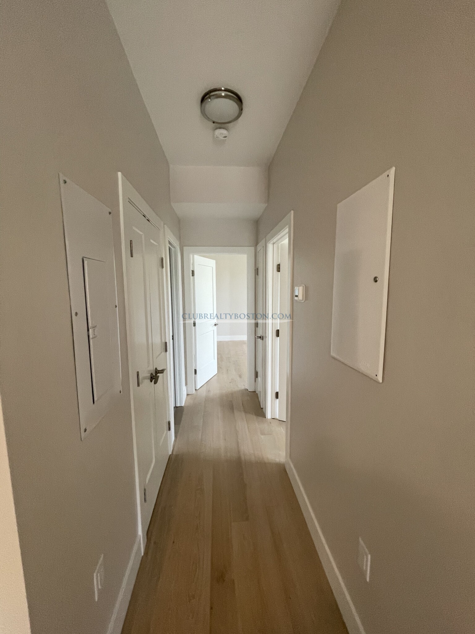 99 Moody St, Waltham