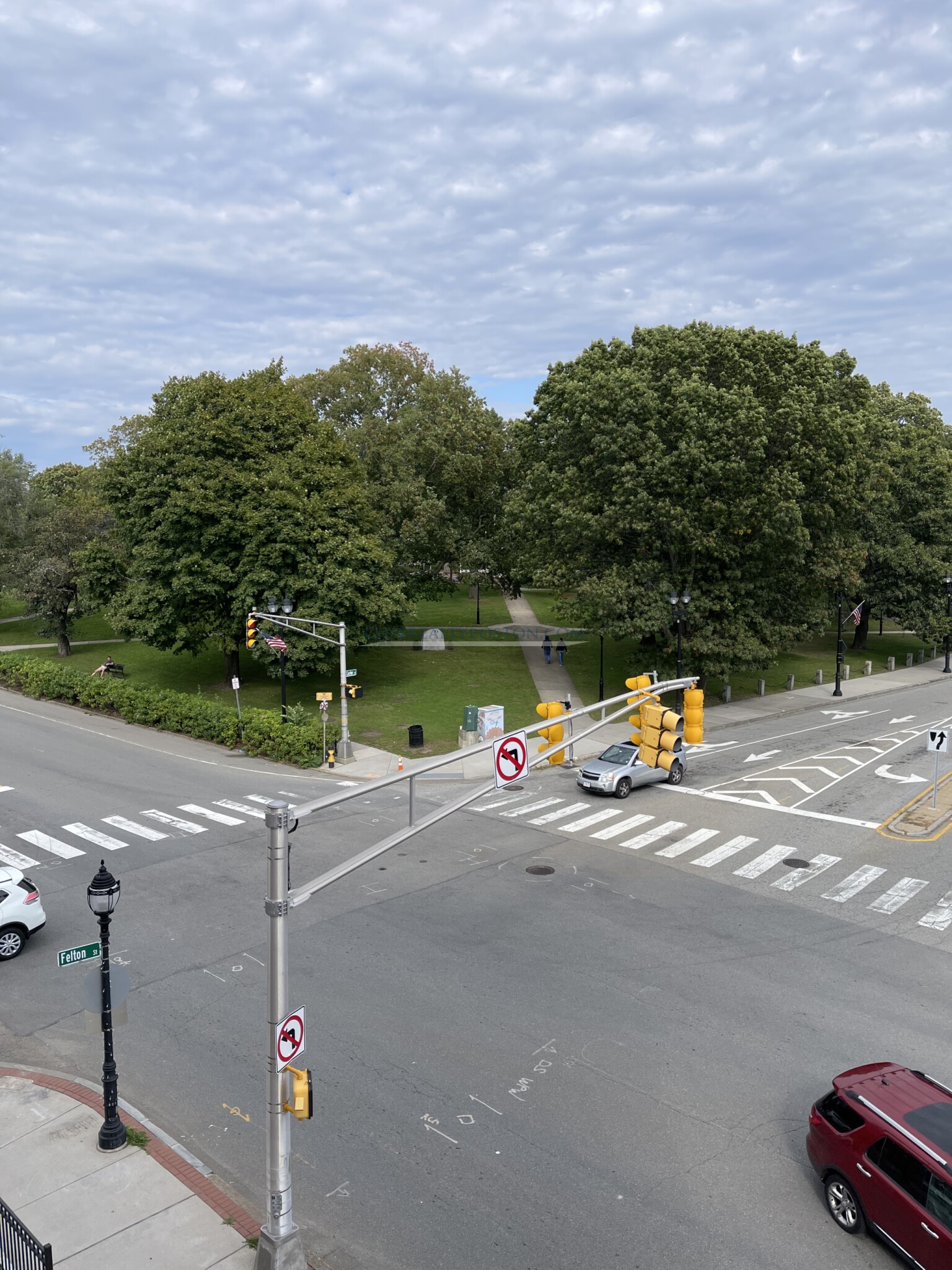 99 Moody St, Waltham