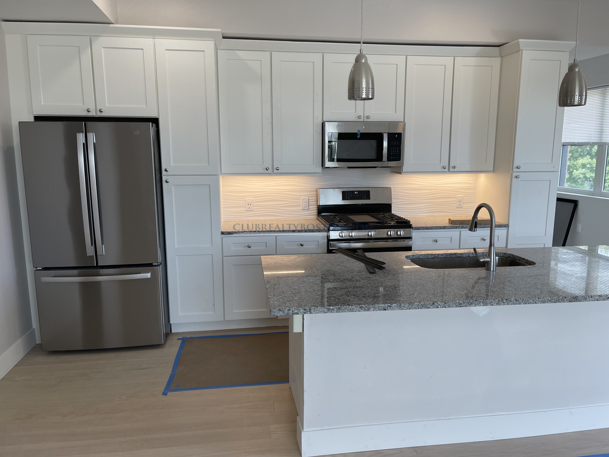 99 Moody St, Waltham