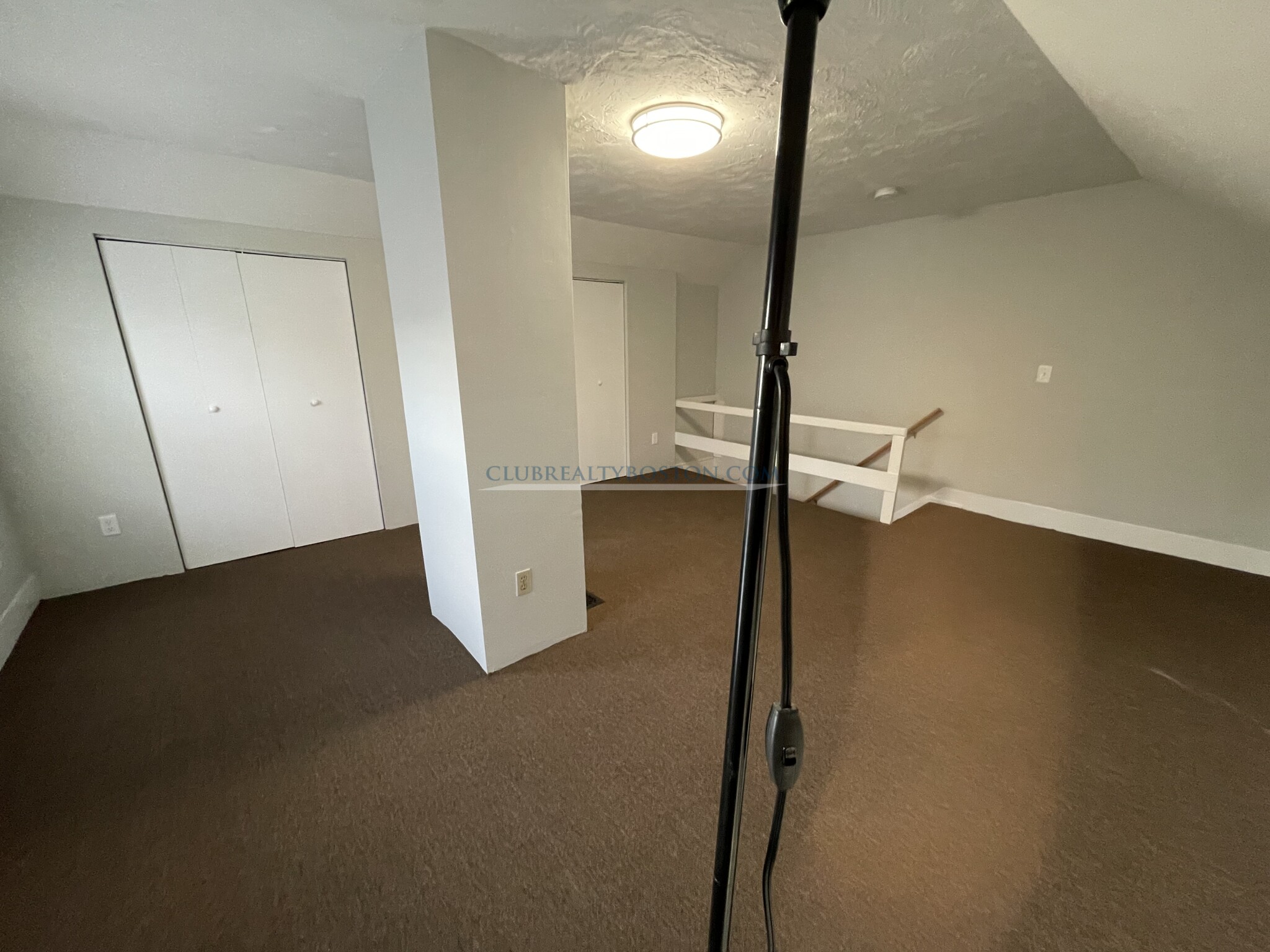 4 bed, 1 bath apartment for rent at 75 Hammond St Unit NONE, Waltham — photo 11 of 15